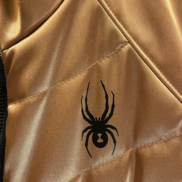 Spyder - Picture 3 of 5